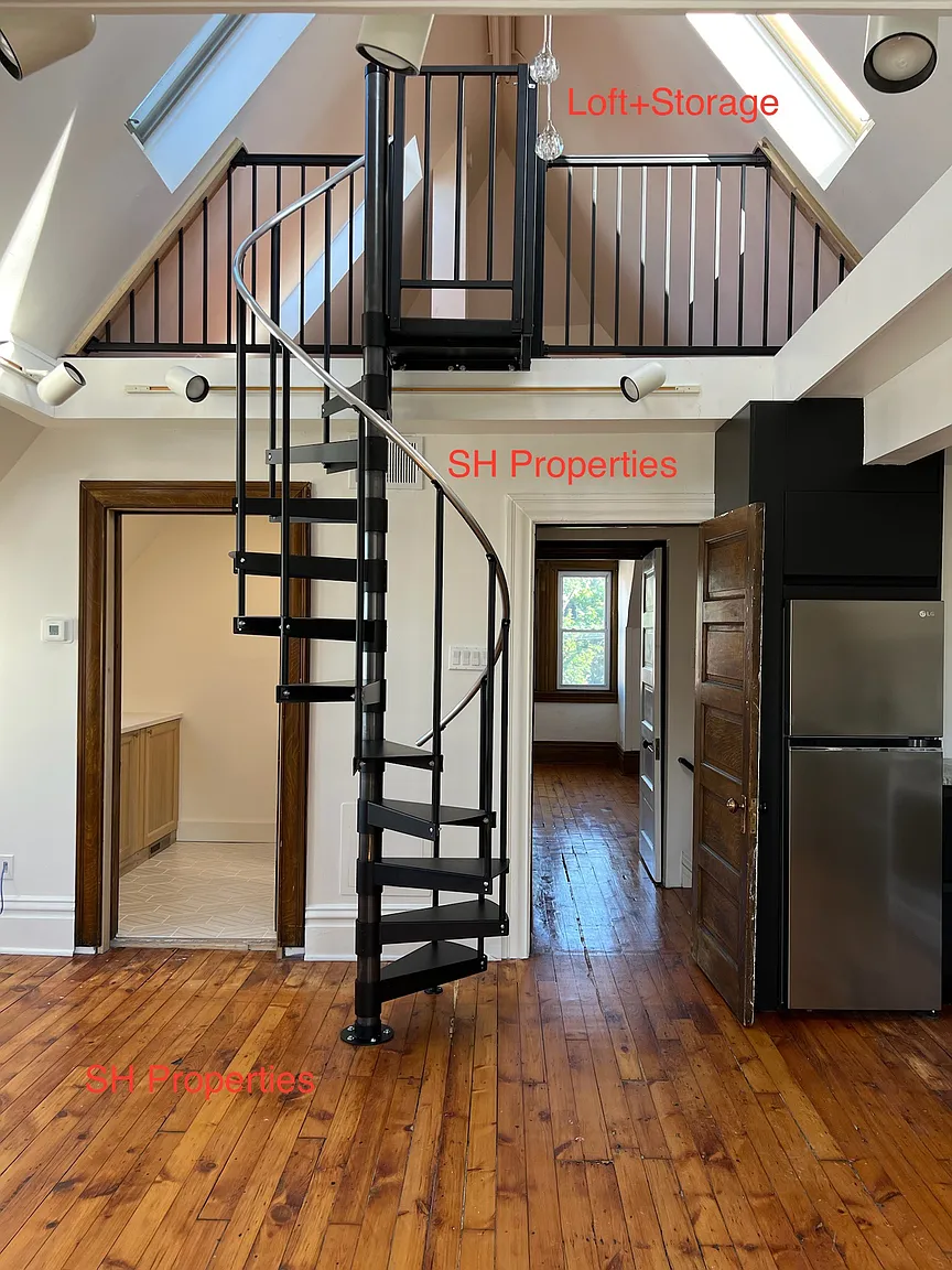 5925 Alder St photo 1