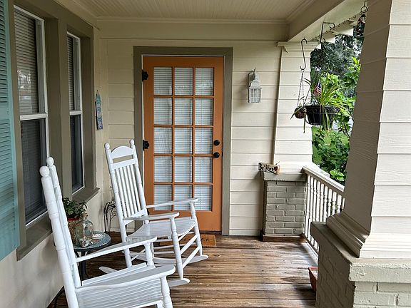 2nd image of 205 Palmetto St #2