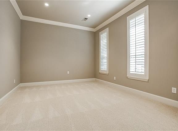5th image of 6016 Dripping Springs Dr