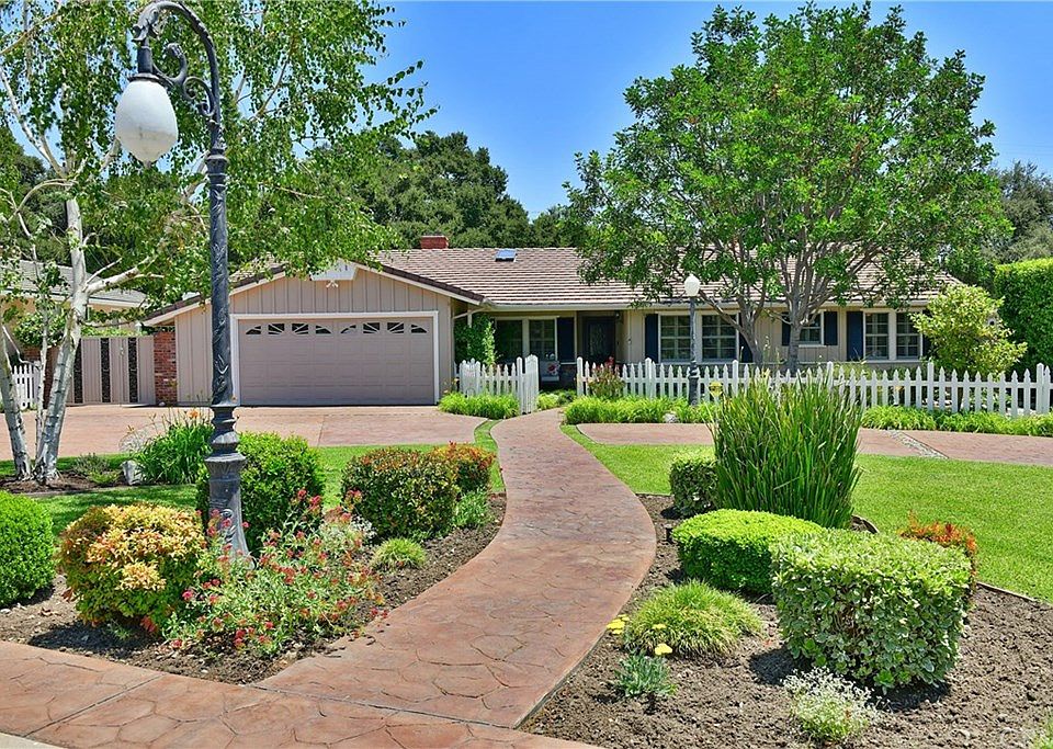 1st image of 146 Catherine Park Dr