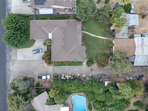 4th image of 5900 Washington Rd