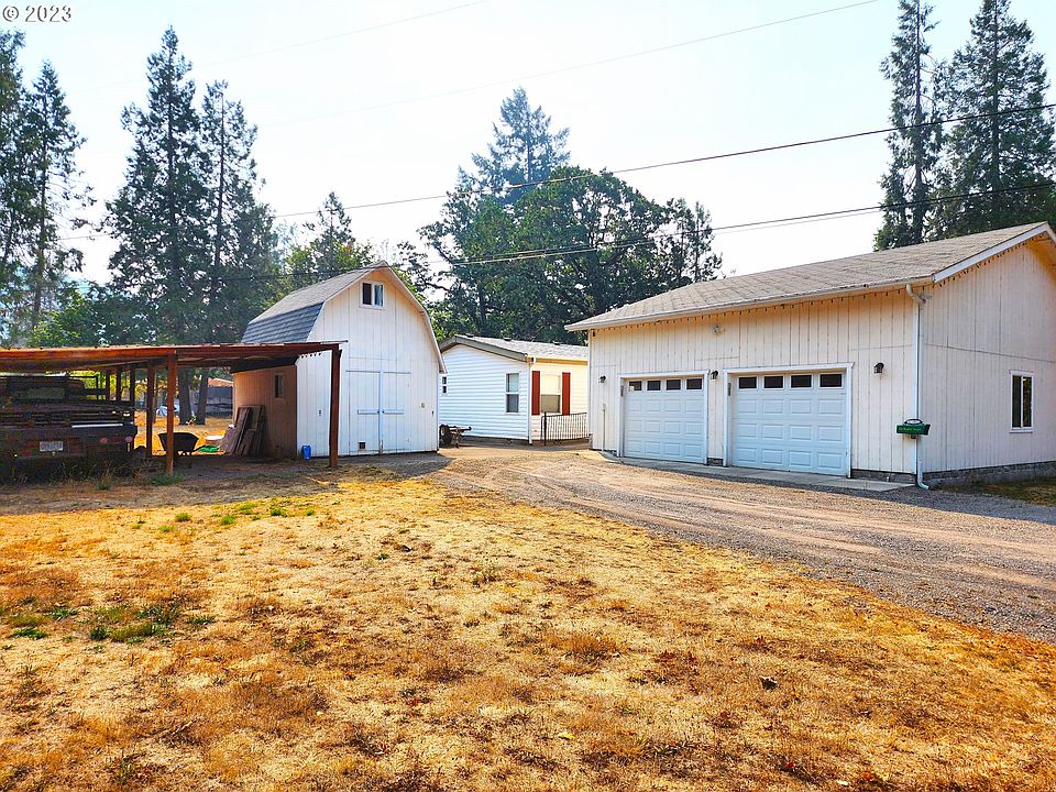 2nd image of 48462 Railroad Ave