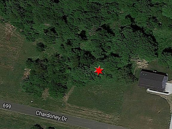 5th image of 932 Chardoney Dr