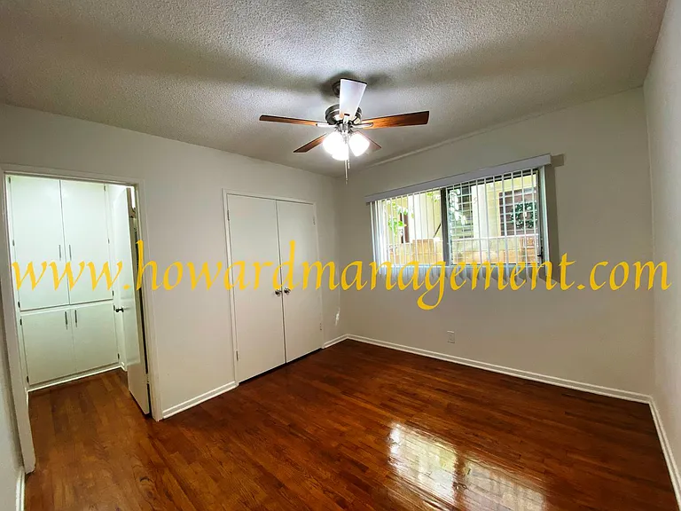 01417EL — Photo 12