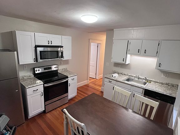 3rd image of 186-188 Atlantic St #1