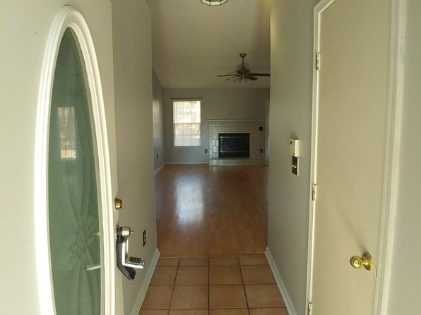 9687 Hersham Ct