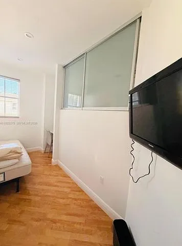 21025 NE 38th Ave #81 — Photo 11