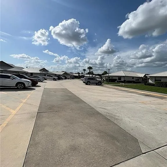 1316 Villaway W — Photo 20