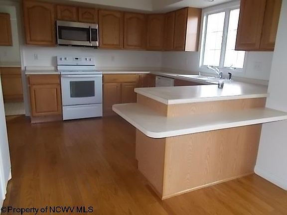 4th image of 1022 Ashton Dr