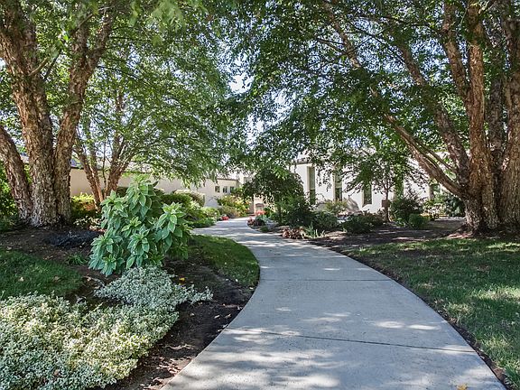 3rd image of 11791 Hidden Glen Ct
