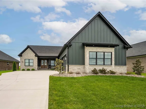 1842 Augusta Boulevard, Henryville, IN 47126