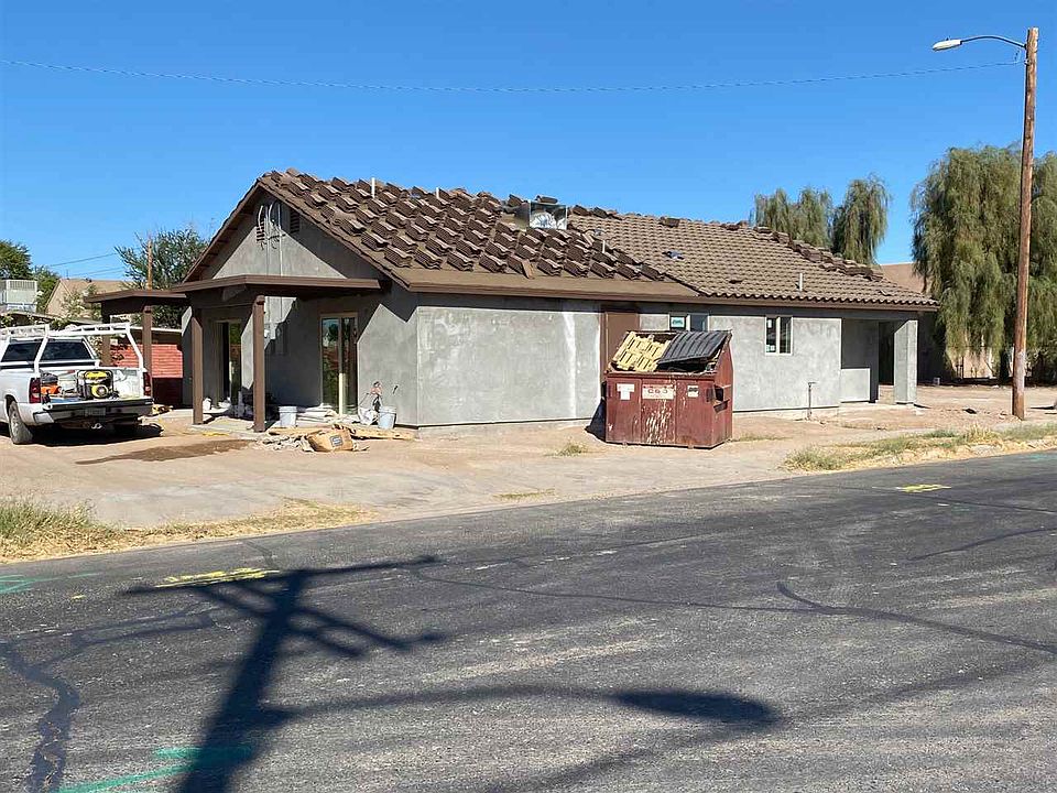 2nd image of 496 S 16th Ave