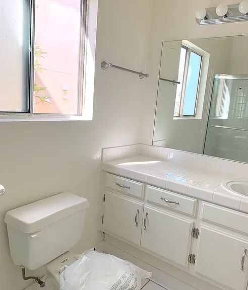 1380 Midvale Avenue — Photo 31