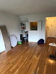 Rented by K & O Realty Associates Inc.