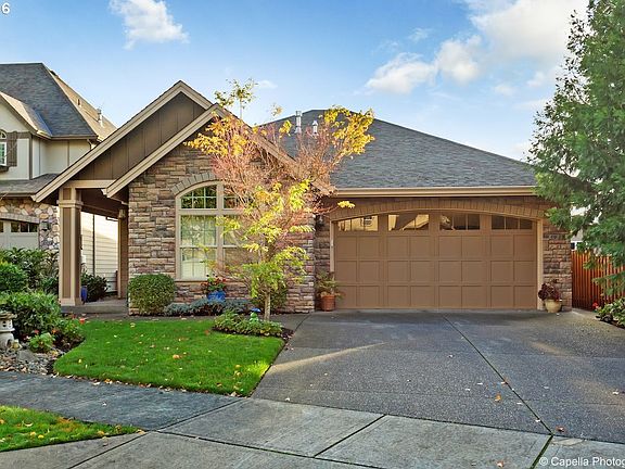 3rd image of 3938 SE Glen Meadows Way