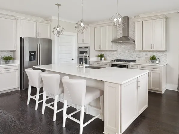 707 Coral Bells Ln, Summerville, SC 29486