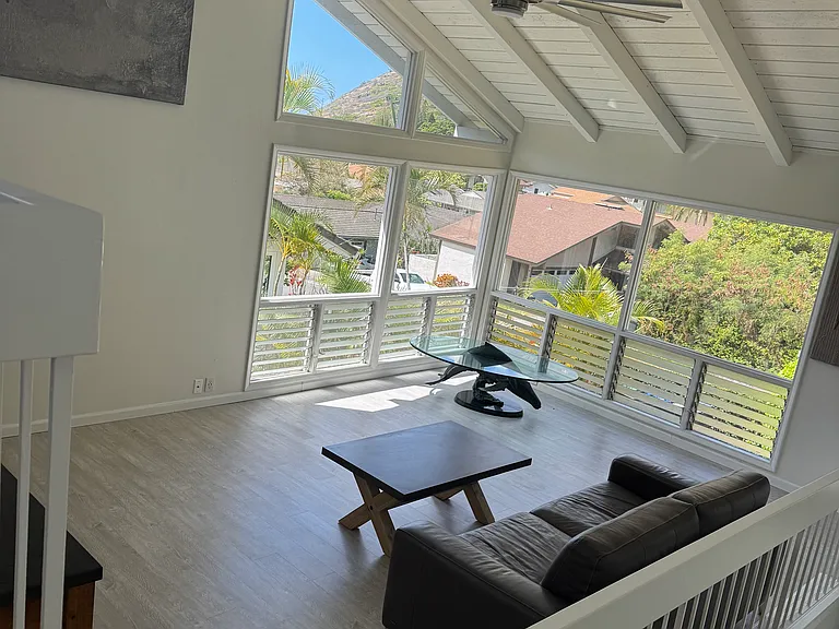 927 Hahaione St — Photo 8