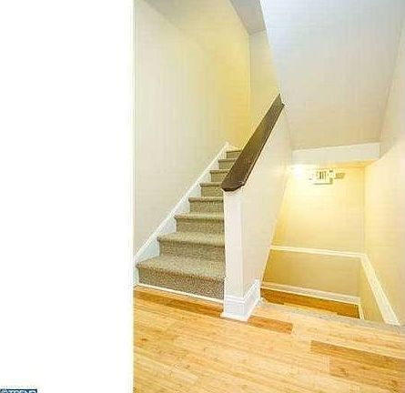 4th image of 1504 Fairmount Ave #F