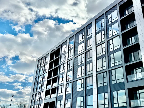 Residences at Pier 40