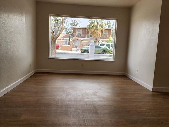 4th image of 301 Bandolina Dr