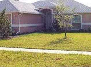 233 Cacique Dr, Saint Augustine, FL 32086