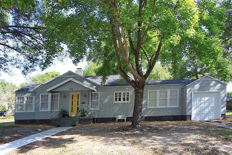 1st image of 1002 E Idlewild Ave