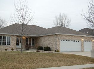528 Bethany Dr, Shorewood, IL 60404