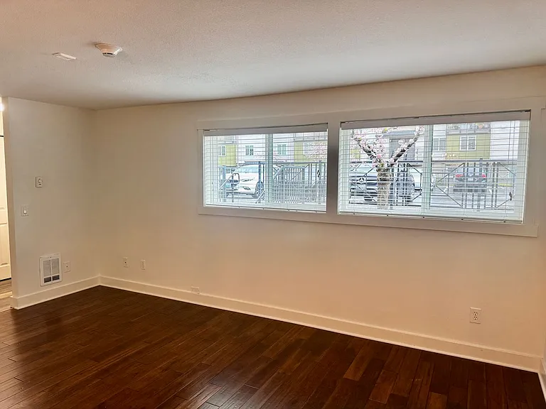 15821 NE Leary Way #C126 — Photo 11