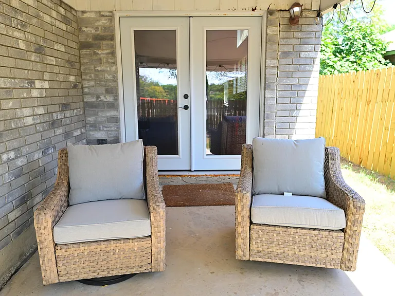 Beech Trail Dr — Photo 13