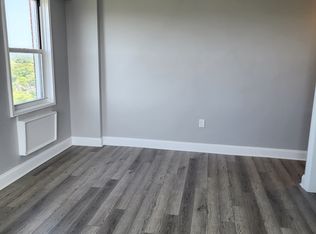 1841 Central Park Ave APT 5R, Yonkers, NY 10710