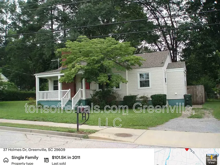 37 Holmes Dr — Photo 2
