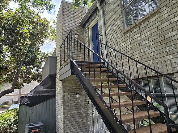 3rd image of 9700 Leawood Blvd APT 1002