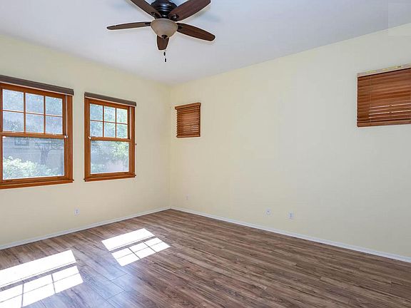 5th image of 840 N 2nd Ave