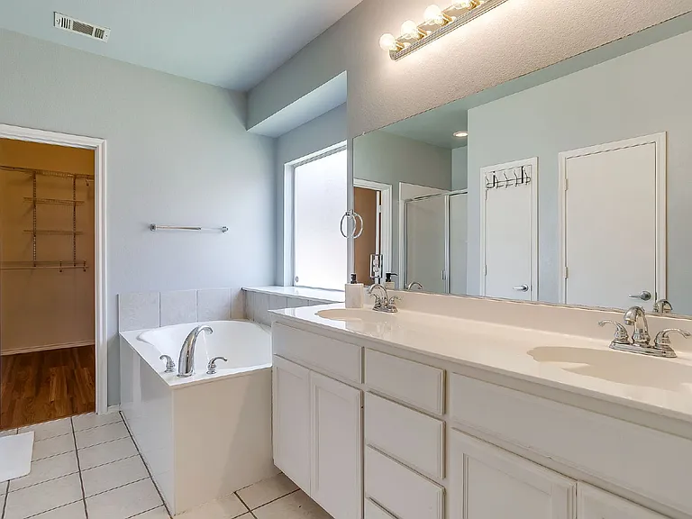 9712 Minton Dr — Photo 13