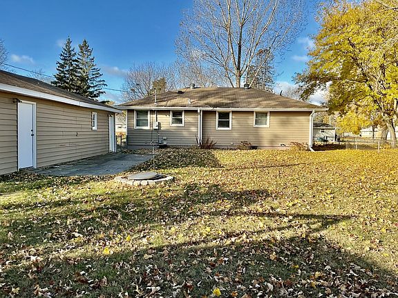 4th image of 5942 Zenith Ave N