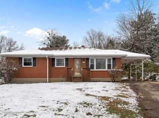 8912 Michael Edward Dr, Louisville, KY 40291