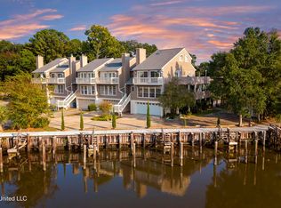 717 Bienville Blvd APT B5, Ocean Springs, MS 39564