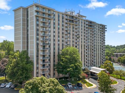 7420 Westlake Ter APT 507, Bethesda, MD, 20817