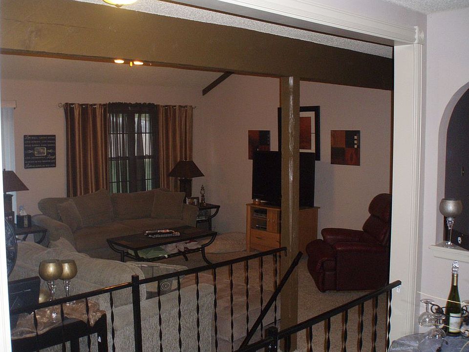 2nd image of 1200 NW 54th St