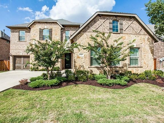 2nd image of 1717 Bridle Blvd