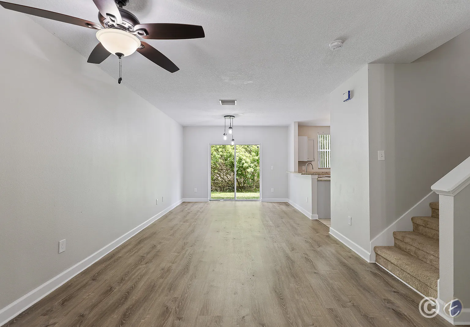 9722 Forestdale Court — Photo 3