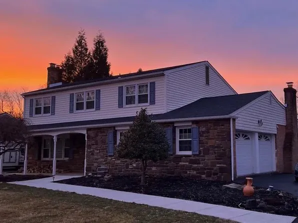 105 Spring Garden Mill Dr, Newtown, PA 18940