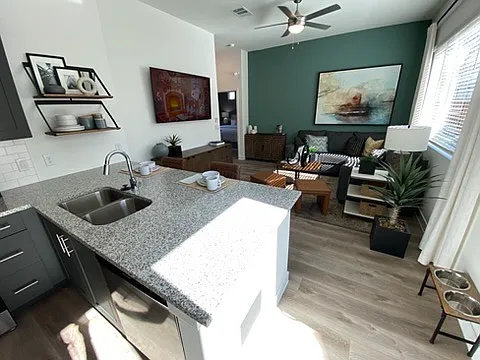 Falcon Ln — Photo 6