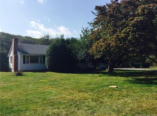 120 Warsaw St, Deep River, CT 06417