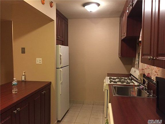 4th image of 14948 22nd Ave