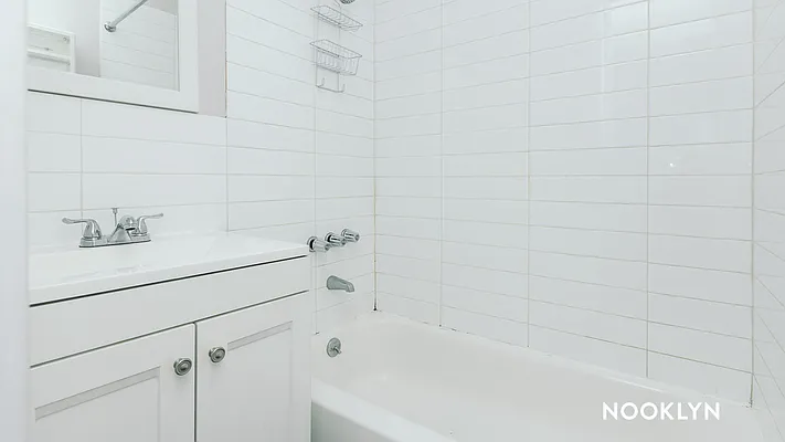 Rented by Nooklyn NYC LLC | media 6