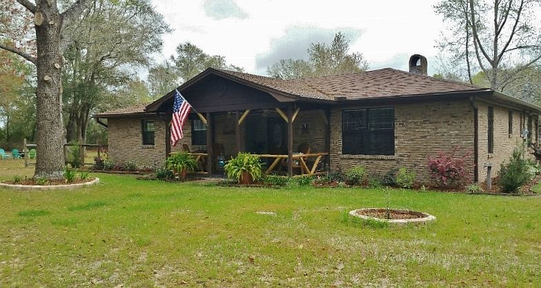 1st image of 535 SW Kemp Ct