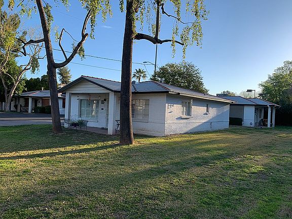 Big Front and Side Yard