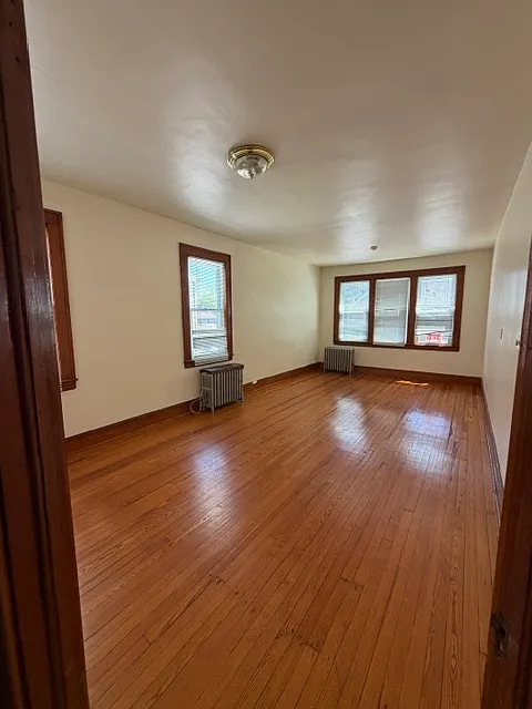150-152 Blaine St — Photo 3