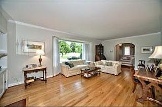 4th image of 111 S Edgewood Ave
